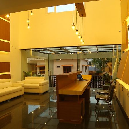 Samarth Residency Hotel Hospet Buitenkant foto