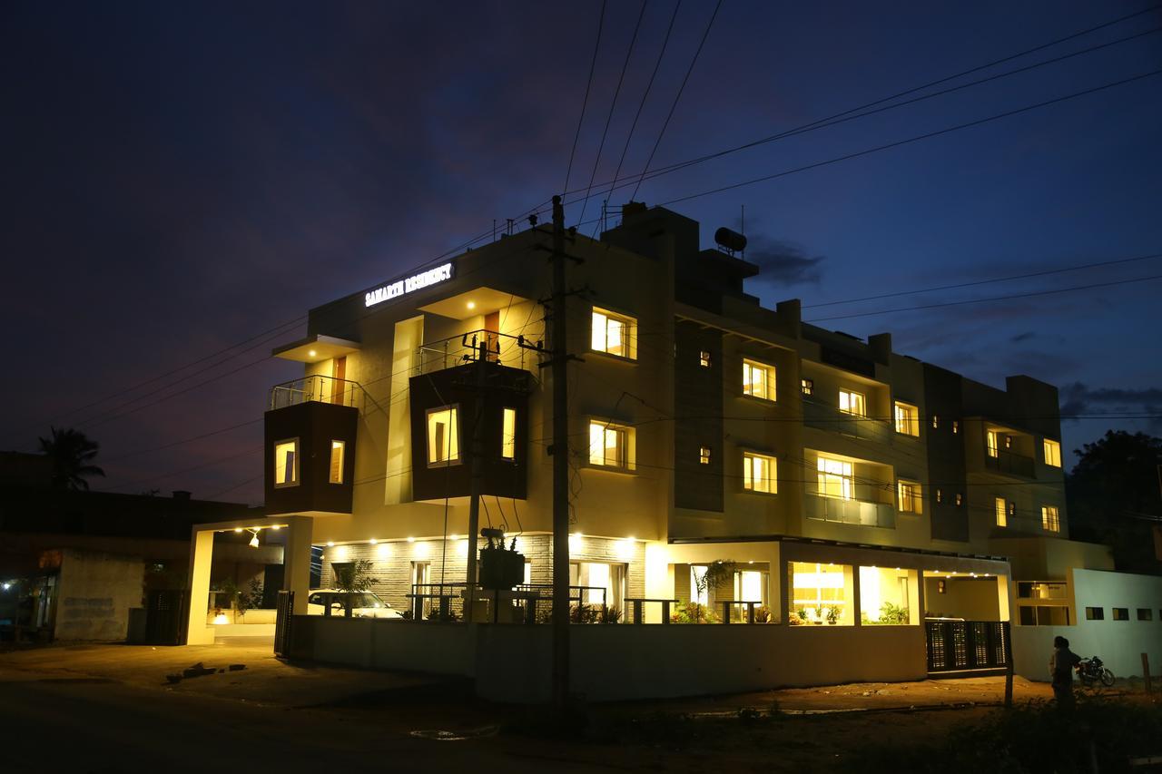 Samarth Residency Hotel Hospet Buitenkant foto